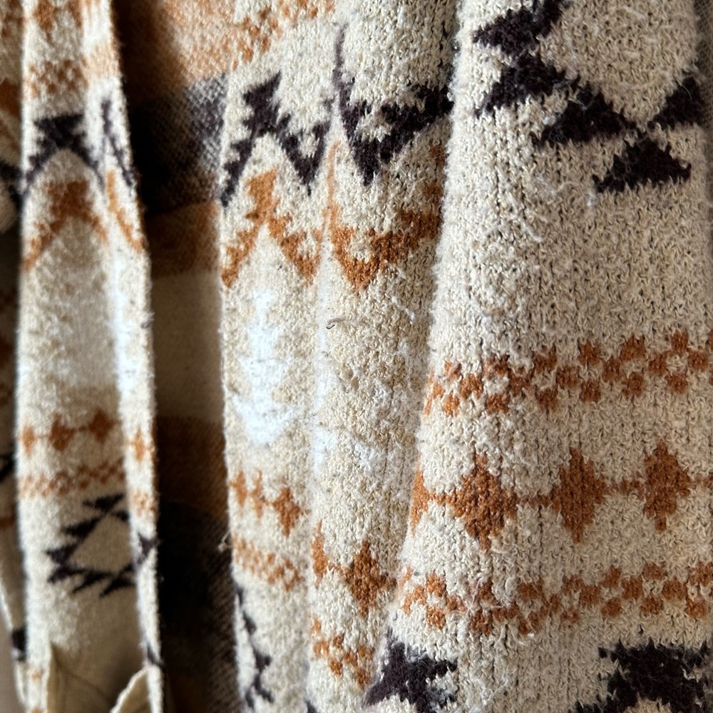 Maurices•long-sleeve knit cardigan/duster•xs•Aztec/tribal/southwestern•brown/tan - Picture 11 of 13